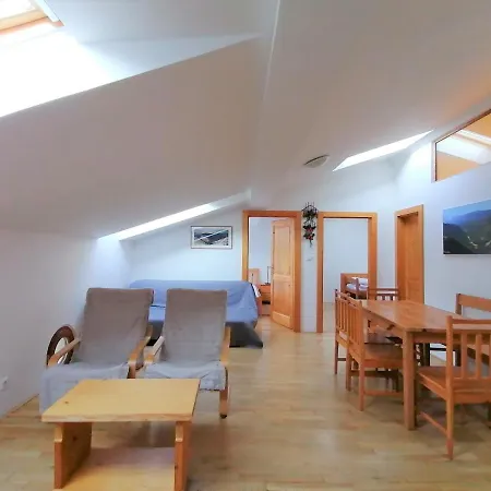 Pod Strechou Apartamento *