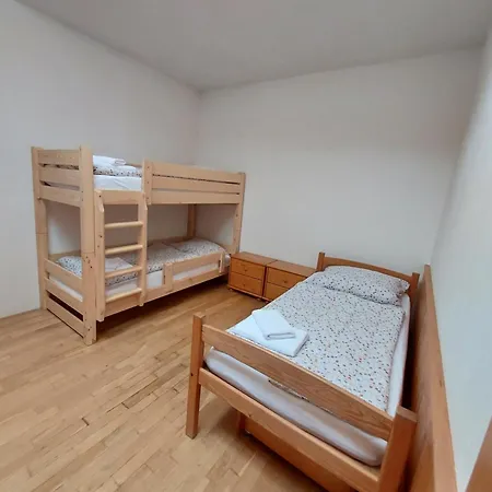 Pod Strechou Apartamento *